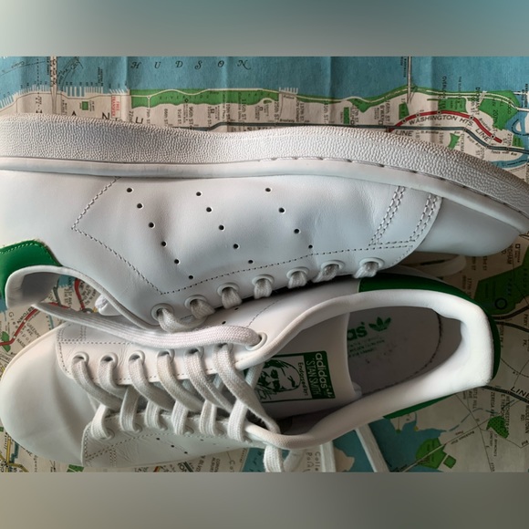 ADIDAS | Womens Adidas Stan Smith Athletic Shoe | White/Fairway Green | Sz 7 - Picture 8 of 11